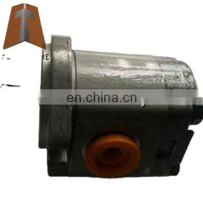 Hot Sell EX200-3 EX200-5 HPVO102 Gear pump for hydraulic pump parts
