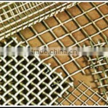 small hole hog wire floor