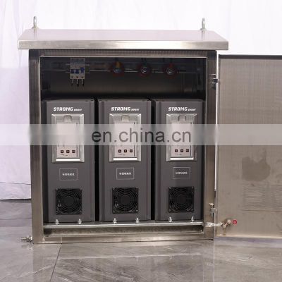 Low voltage pole mounted transformers terminal voltage dynamic regulator