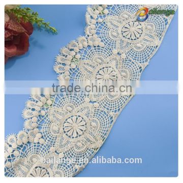 Lady fancy white polyester lace trimming corchet design wholesale in stock