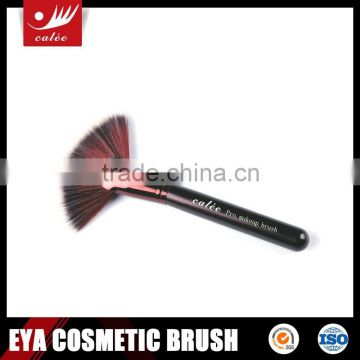 Superior Quality of Large Fan Brush for Cosmetic