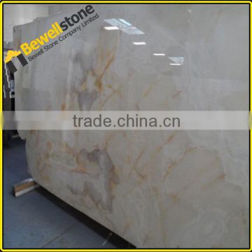 Factory FOB Xiamen cheap backlit white onyx slabs