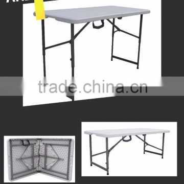 Promotion 4ft folding in half table