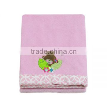 Cheap wholesale 100% Polyester Material super soft baby plush blanket