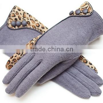 Cheap Laides Texting Touchscreen Smart Phone Fashion Woolen Dress Gloves with Button and Leopard Print Detail