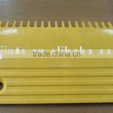 Escalator Comb Plate L47312024A, Plastic, 204*109*145mm , 22T, Yellow