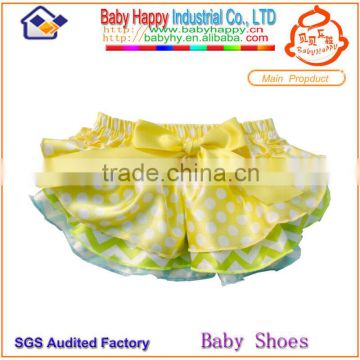 High quality cheap price ruffled baby bloomer