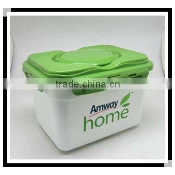 square storage container with handle