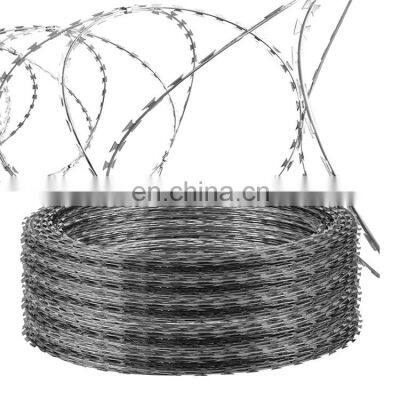 Galvanised Iron Wire Barbed Wire Mesh Roll Price Barbed Wire