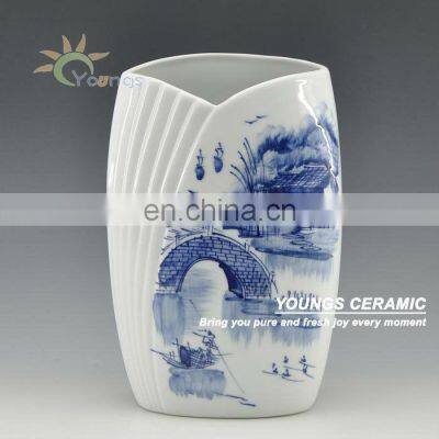 Oriental hand painted blue and white ceramic centerpieces vases with jiangnan style