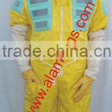 High Quality Beekeepering Ventilated Suit / coverall with fency veil
