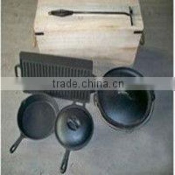 cast iron camping cookware