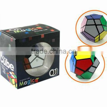 plastic color charging magic ball toy for kids 8019hzl