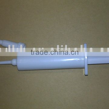 Oral syringes with cover