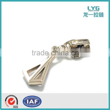 China zipper factory special design sliders Garment Accessories 11