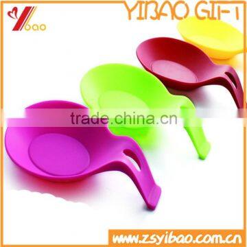 Eco-friendly silicone egg cup, boiling egg spoon, silicone egg spoon