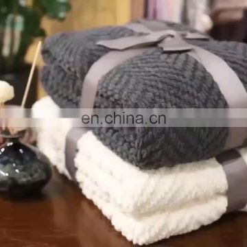 Hot Sale High Quality Solid Color Wholesale Wool Chunky Cotton Crochet Knit Throw Blanket For Winter