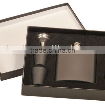 6oz luxury hip flask set with other goods