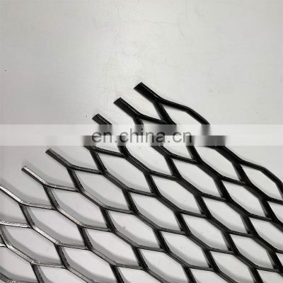 Low-carbon steel thick expanded metal mesh
