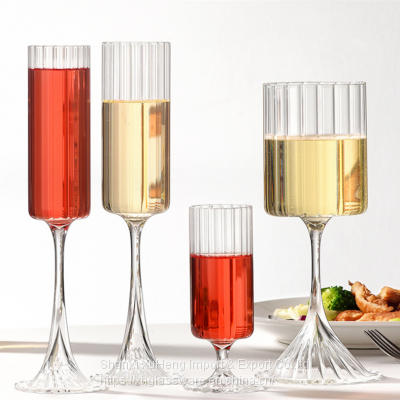 Wholesale Creative Fashion New Design Vertical Stripes Wine Glasses Water Goblet Glass Set Clear Ribbed Champagne Flutes