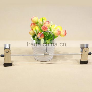 Wholesale trousers rack metal pant hanger with clips