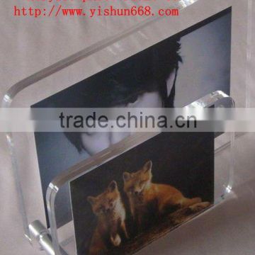 clean Acrylic picture holder