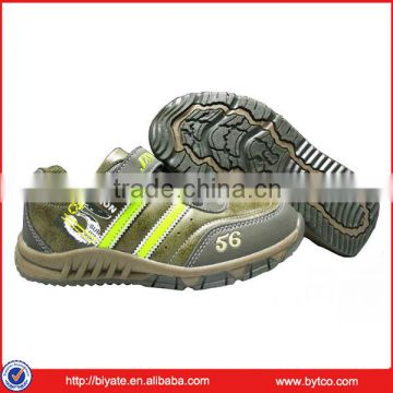 Hot selling kid sports shoes