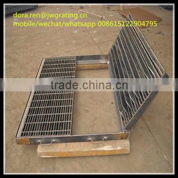 UAE hot sale high heel galvanized hinge grating