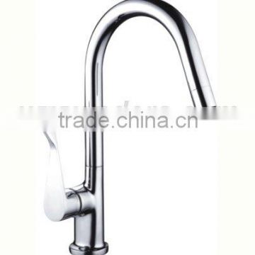 Rotatable kitchen faucet