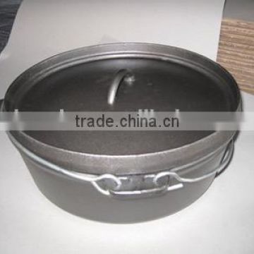 cast iron casserole, cast iron pot