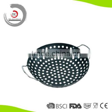 Non-Stick Feature Non-stick Stainless Steel Vegetable / Potato Basket for the Barbecue