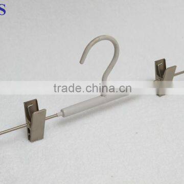 Nickle clips hanger with white pvc coating