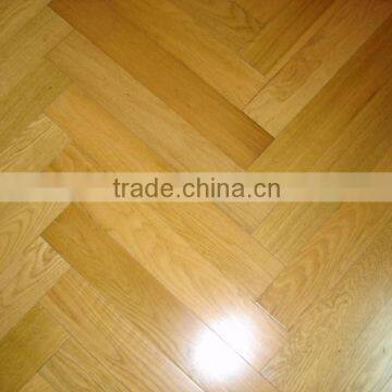 UV lacquered Herringbone Natural Oak engineered parquet