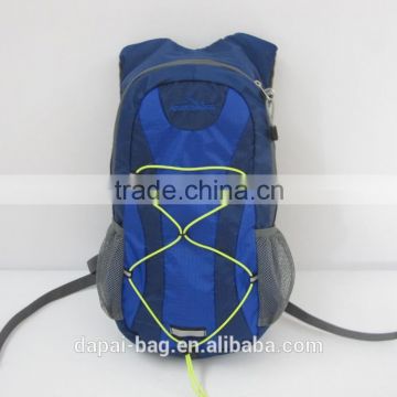 fashionable and functional water hydration bag for outdoor activities