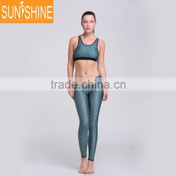 Custom Design Sports Set Of Custom Ladies Bra And Pants Fish Scale Yoga Wear