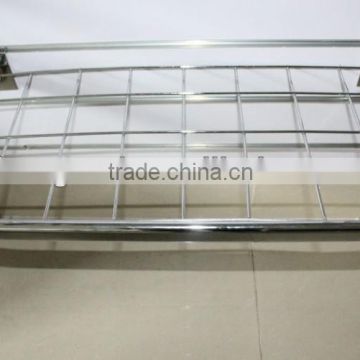 Hanging clothes U shaped with wire mesh metal bracket for slatwall
