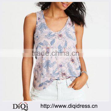 Wholesale Sleeveless Scoop Neck Curved Hem Women Casual Floral Printed Tank Top