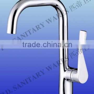 High quality kitchen faucet