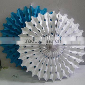 Paper fan snowflake