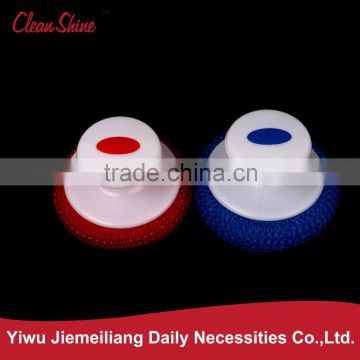 colorful plastic ball/plastic mesh scourer with handle