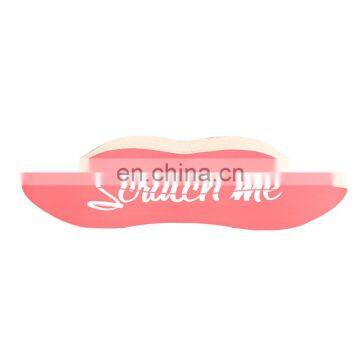 Durable corrugated paper funny red pink lip for cat scratching  board toy