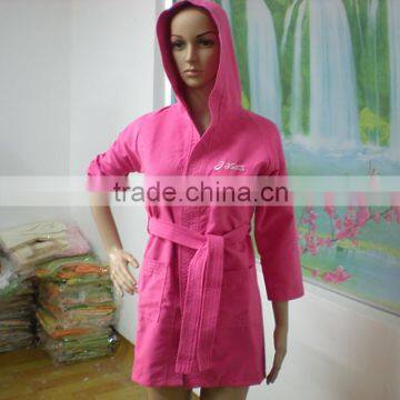 Fancy women hooded microfiber bathrobe/spa hooded bathrobe