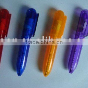 Plastic pen
