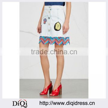 Wholesale Women Apparel A-line Embroidered Light Blue Denim Skirt(DQE0347SK)