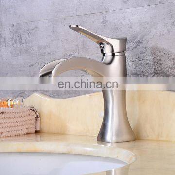 Hot sale polished chrome brass bathroom kitchen sink faucet