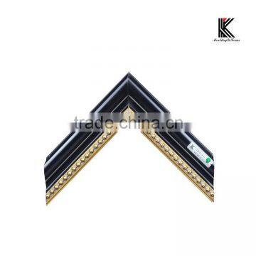 Black canvas frame moulding