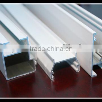 Powder coating aluminium profile for sliding window