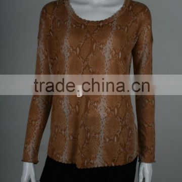 Womens' scoop neck long sleeve pullover knitted sweater with print