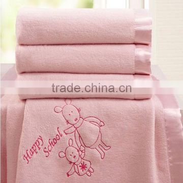twin size 280 gms Coral Fleece Blanket for hotel, home