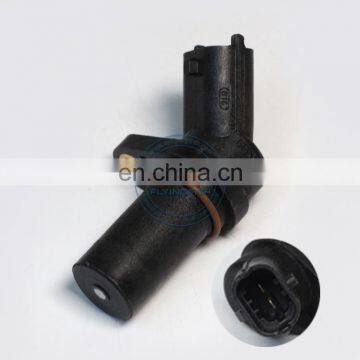 Crankshaft RPM Pulse Inductive Sensor 0281002315 0281002742 5010412449 504096649 20513343 6238109 For DCi11 CAMION OPEL Bosch